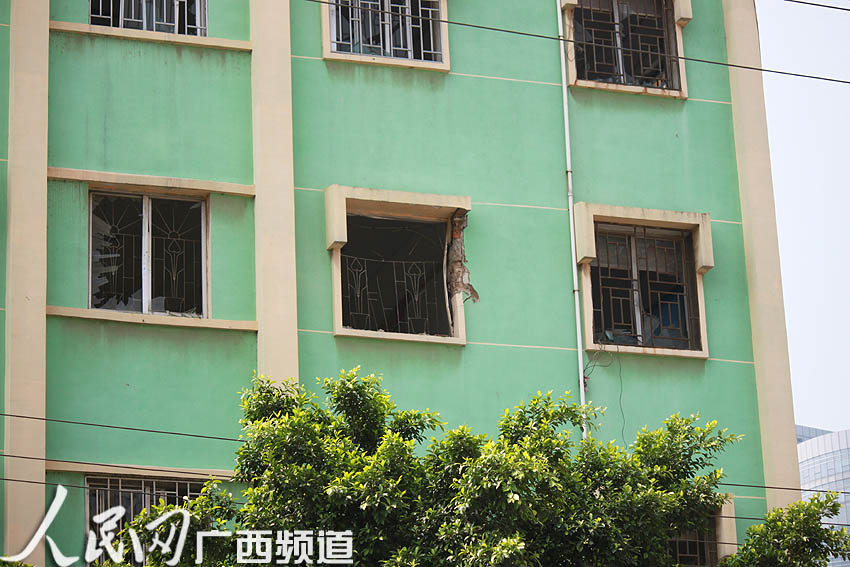 桂林八里街爆炸图片