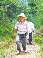 趙文強：足跡遍瑤山 隻為群眾富    “趙主任英年早逝，是黨和人民的損失，更是金秀扶貧事業的遺憾！”人們得知趙文強去世的消息時，無不為之惋惜......[更多]