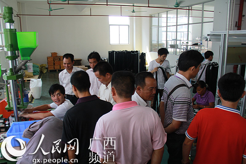 廣西機電工業學校駐村“第一書記”韋景德民情日記國土廳按照“示范帶動，以點帶面”的工作思路，以結對共建的方式扶持發展特色種養業。……[詳細]