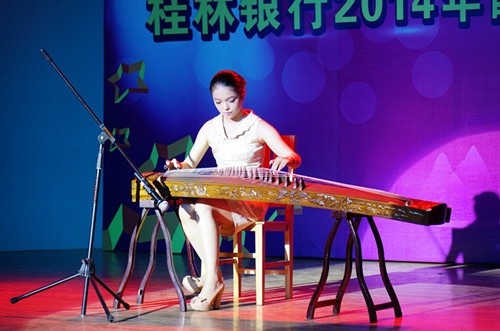桂林银行2014年首届员工才艺大赛顺利举行