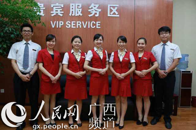 华夏银行柳州柳南支行隆重开业为华夏银行南宁
