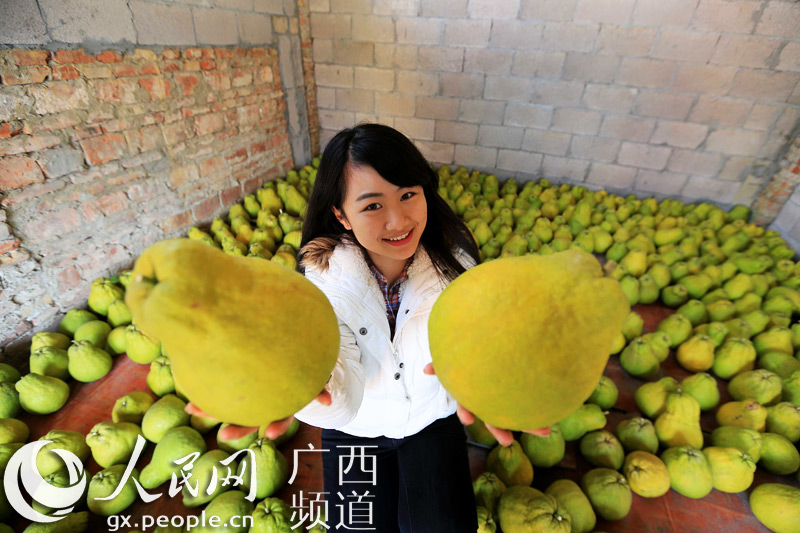 广西融安无人售卖柚子店倡诚信--人民网广西频道--人民网