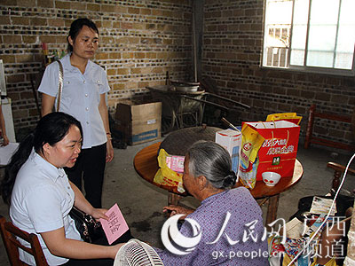 桂平法官六一回访慰问贫困儿童传递司法温情