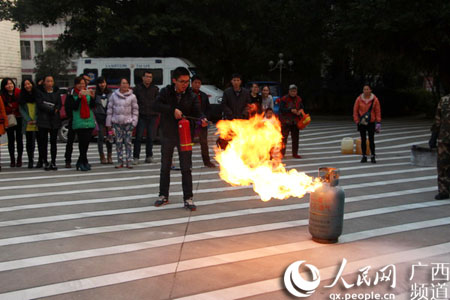 柳江县人民医院开展新员工岗前消防安全培训