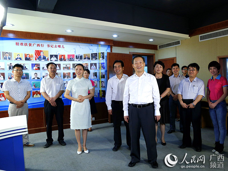 广西壮族自治区党委书记,自治区人大常委会主任彭清华到人民网广西