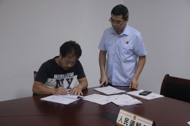 陸川法院加強訴前調解 “快刀斬亂麻”刀刀見效