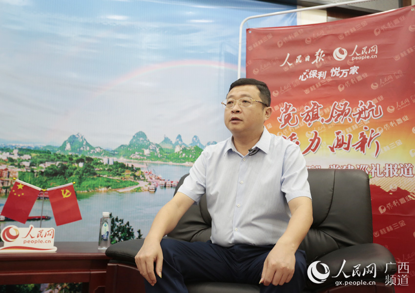 人民網專訪武宣縣委書記高賢斌
