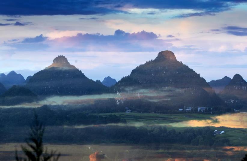 贵州省贞丰县全域旅游推介会在南宁举行