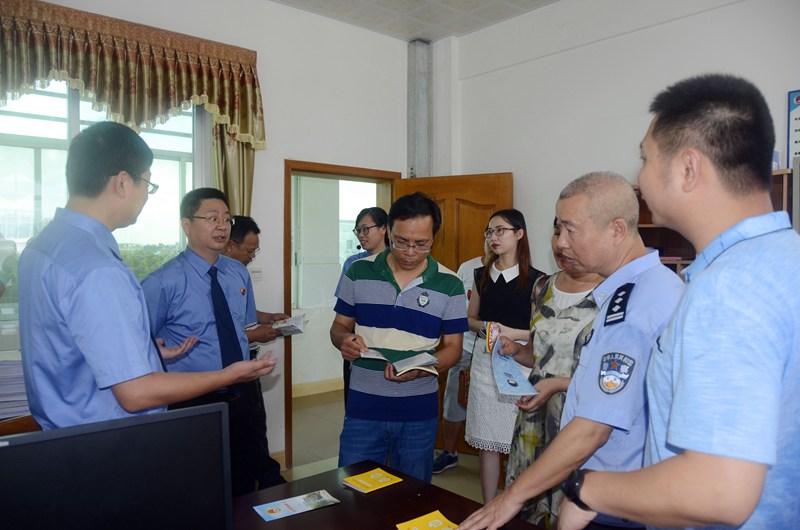 海港区人口计生委_秦市海港区计生局召开人口和计划生育工作调度会