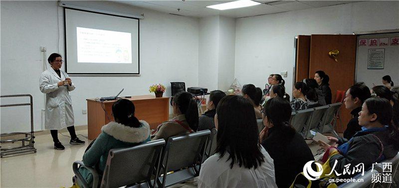 廣西民族醫院“三八”婦女節開展形式多樣的優惠暖心活動