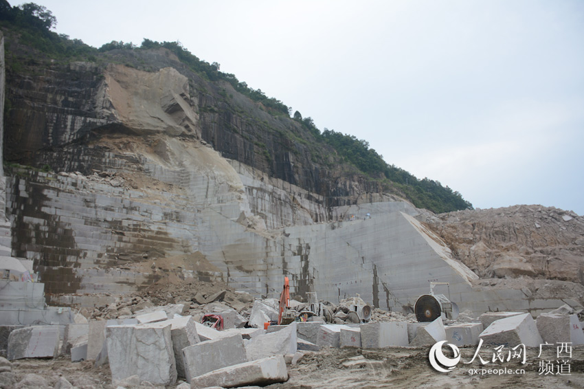 岑溪各镇人口_岑溪东山公园(2)