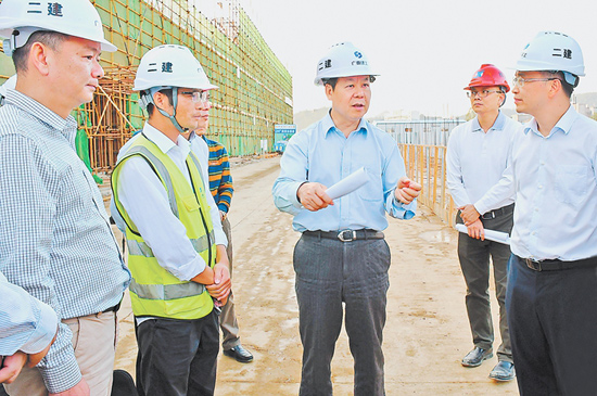 劉有明：乘勢而上搶抓工期 推動崇左片區建設快速起勢