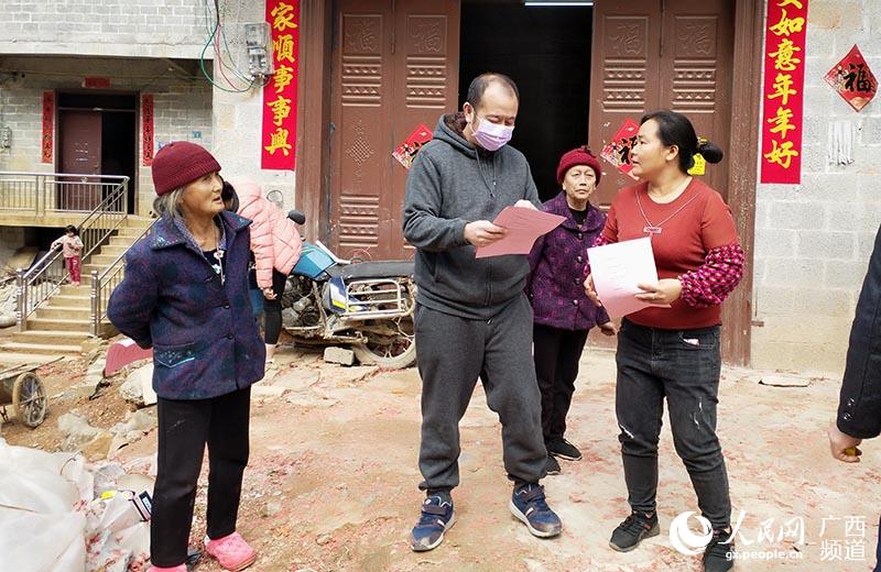 宋立強勸阻蒙某花舉辦酒席。覃潔穎攝