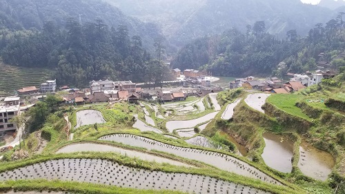 融水:发展地方特色旅游 助力苗山脱贫攻坚