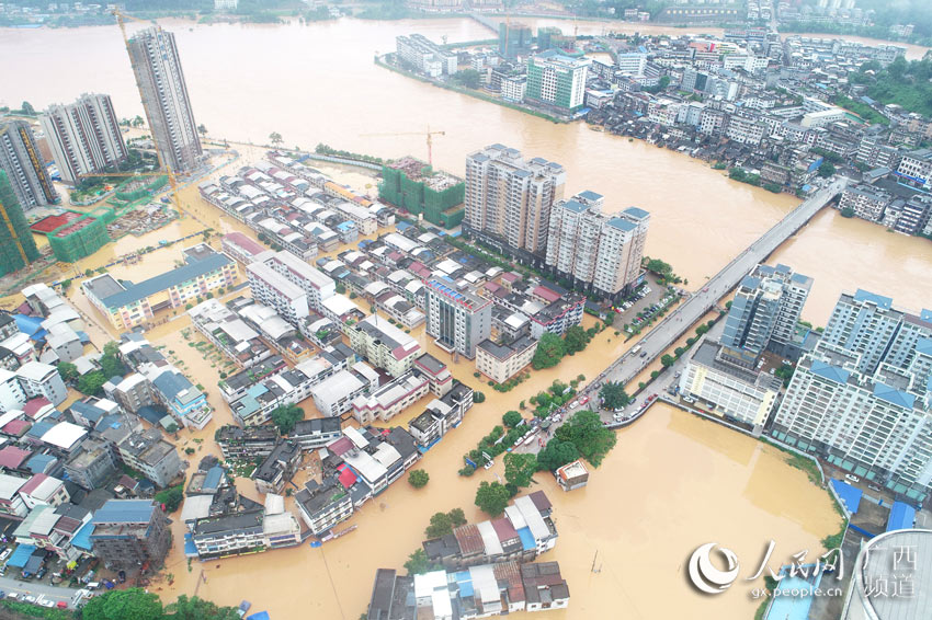 桂林市永福縣遭遇洪澇災害。黃結攝