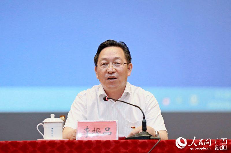 广西党委讲师团特聘教授专家主题宣讲走进忻城