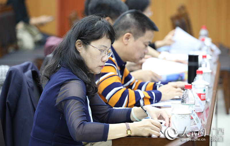 ��ί��ѡ�ִ�֡���ʥ����