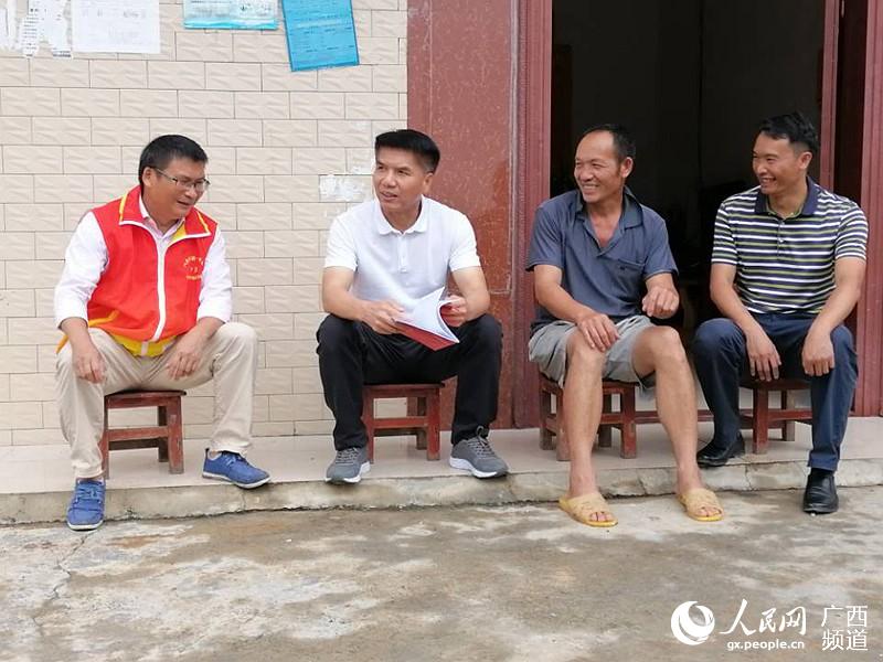 黃慧到八桂瑤族鄉調研指導脫貧攻堅工作