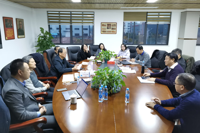 與企業座談。陶劼攝
