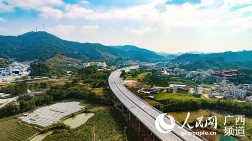 大塘至浦北高速公路。廣西新發展交通集團供圖
