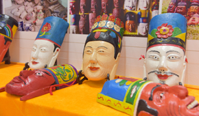 毛南族傩面具