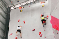 广西青少年攀岩锦标赛精彩瞬间