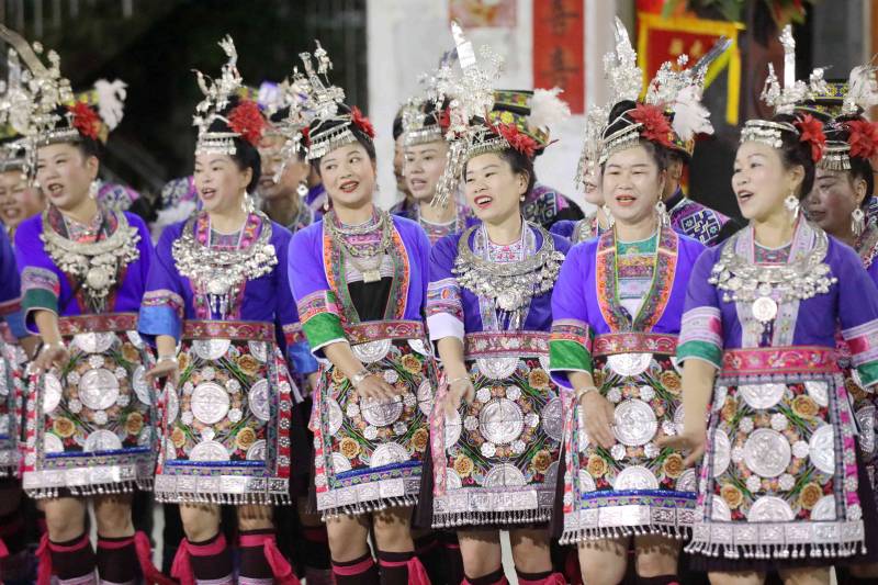 在三江侗族自治縣富祿苗族鄉匡裡村，人們在演唱侗族大歌。龔普康攝