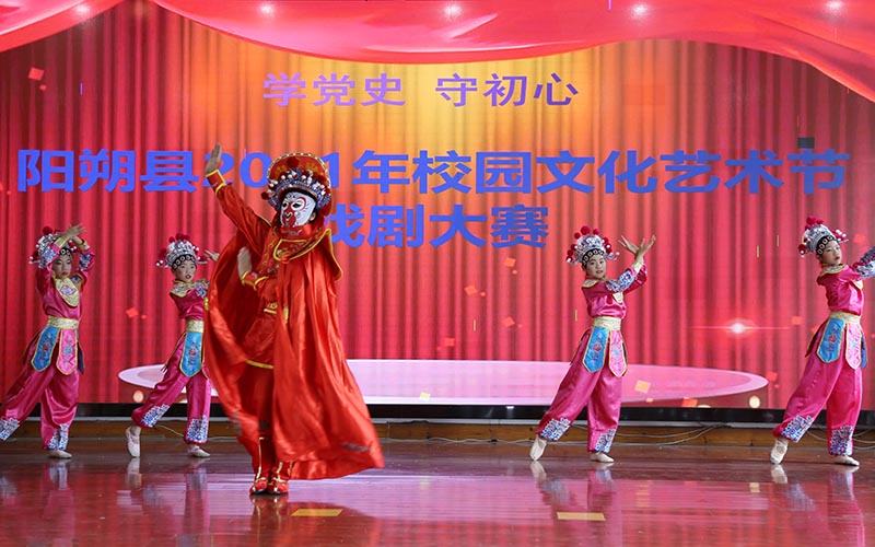 桂林市陽朔縣舉辦校園文化藝術節戲劇比賽
