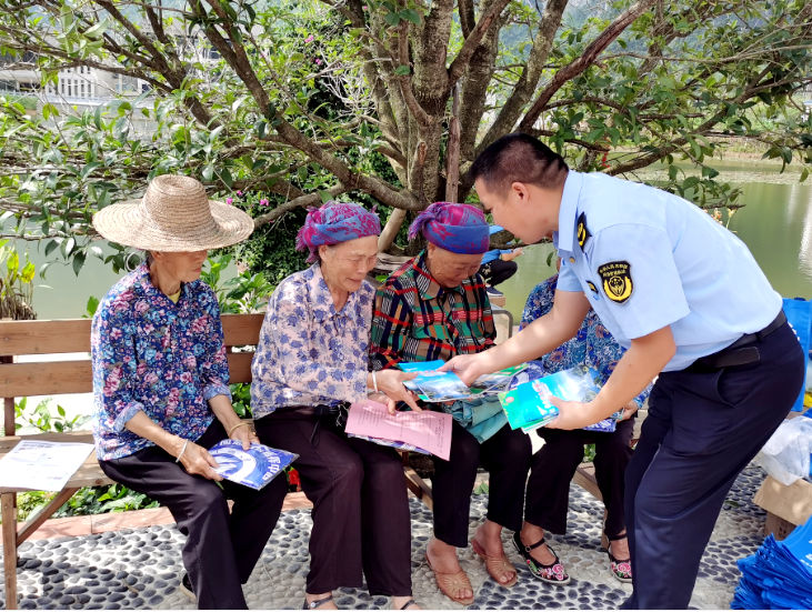 百色市人口普查_广西百色市凌云县简介