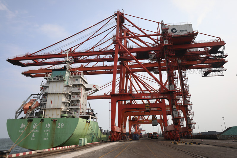 防城港码头货物吞吐量再创新高 7月完成1161.4万吨