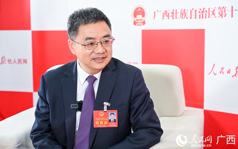 人民網專訪廣西人大代表、欽州市市長王雄昌