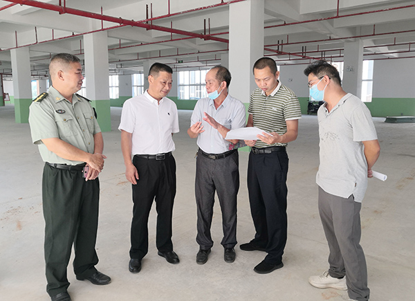 督办组到龙门产业园区开展现场办理协商。浦北县政协供图