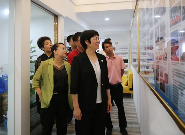 王凤玲到南宁资源商会调研