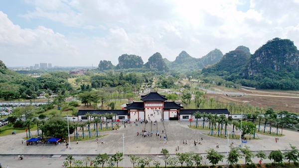 南山公园  刘志宁摄.jpg