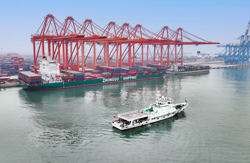 國內最大內貿船舶“中谷南寧”輪首航北部灣港。
