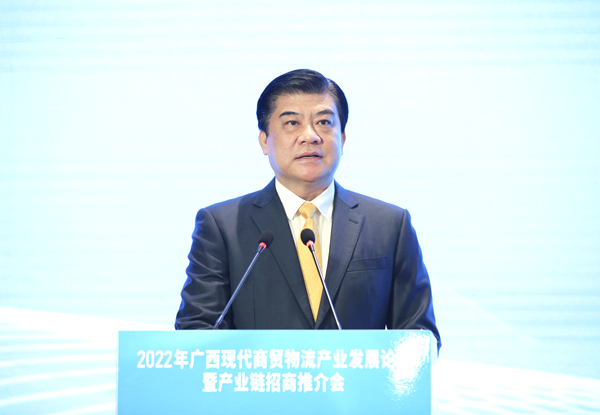 杨春庭介绍相关情况。