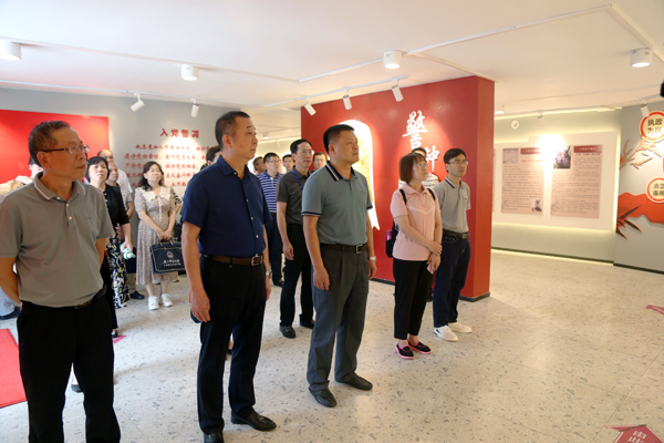 2022年7月11日-15日，培训班到广西师范大学廉洁教育基地开展现场教学。贺州学院供图