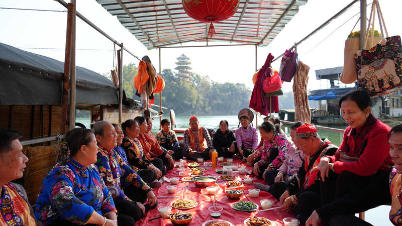 图为活动现场。龙州县委宣传部供图