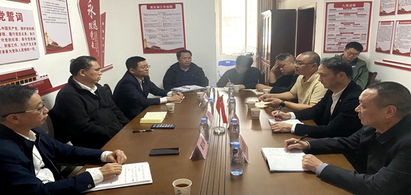 座谈会现场。广西供销社供图