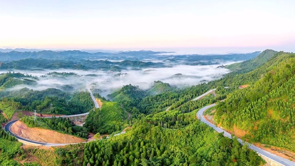 北板路航拍图。黄思志摄