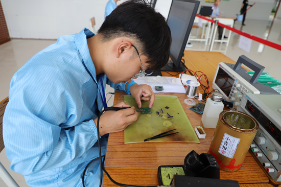 梁思進在訓練。陳小容攝