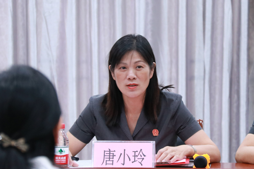 唐小玲工作照。李礼摄