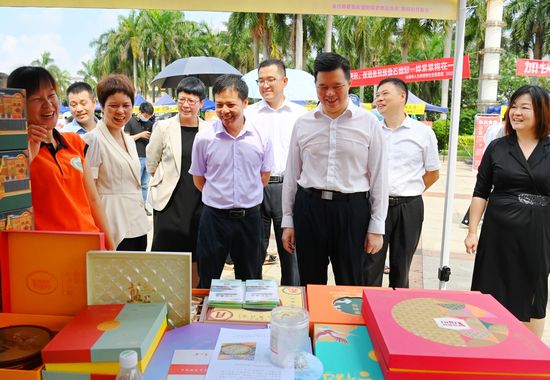 选拔赛吸引广大市民以及嘉宾领导到场观看。