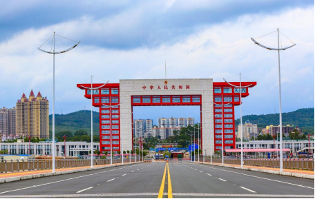 边境小城东兴市。