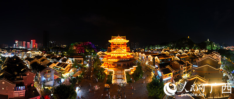 柳州窑埠古镇夜景。人民网 付华周摄