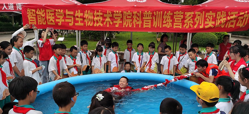 防溺水安全教育。潘轶群摄