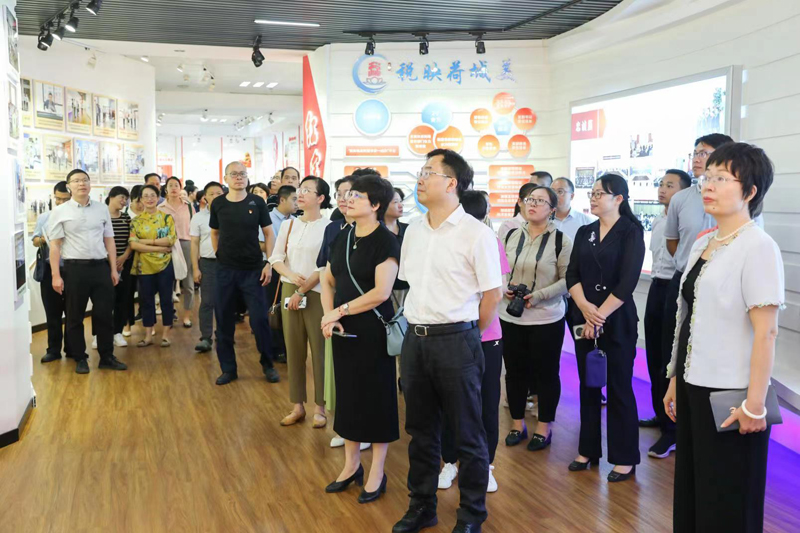 参观学习