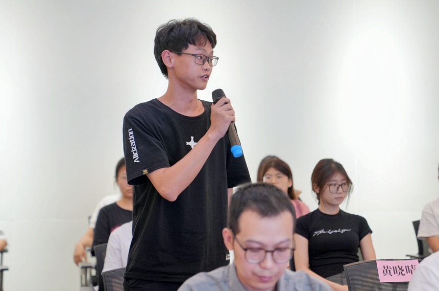 互动环节。陶洁摄