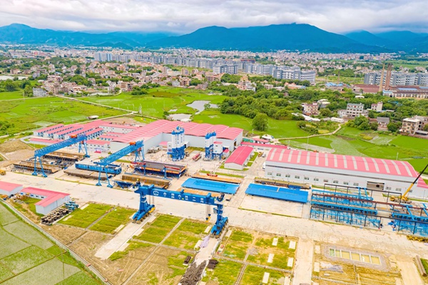 南深高铁玉岑段新旺制梁场。刘贞摄