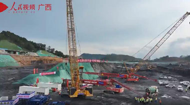 微视：平陆运河马道枢纽首仓船闸结构混凝土顺利浇筑